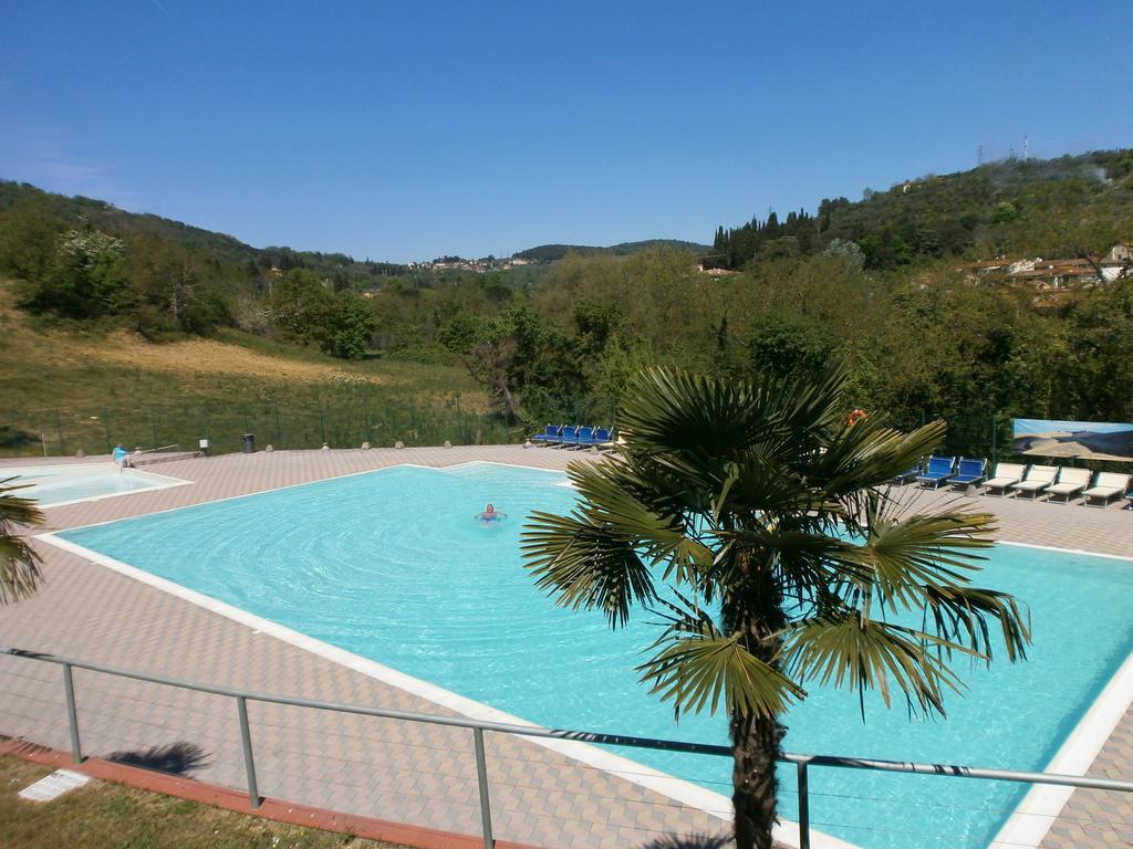 Camping Village Il Poggetto 3*